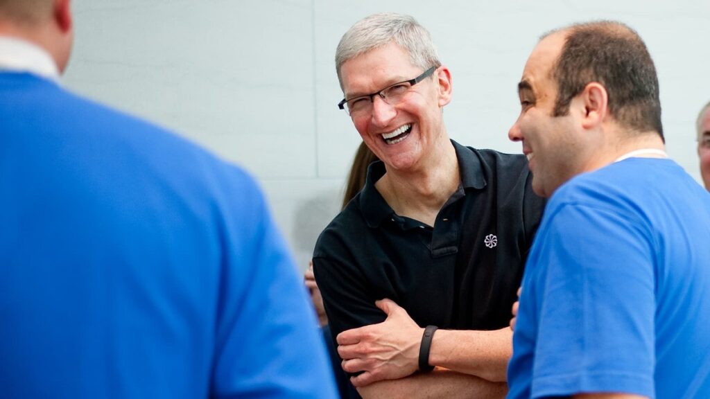 مهم‌ترین مؤلفه در استخدام کارمندان اپل چیست؟ تیم کوک پاسخ می‌دهد