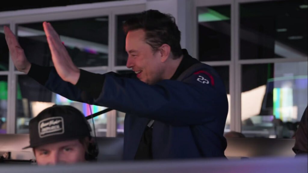 انتشار ویدیویی خیره‌کننده از دومین پرواز آزمایشی استارشیپ + ویدیو