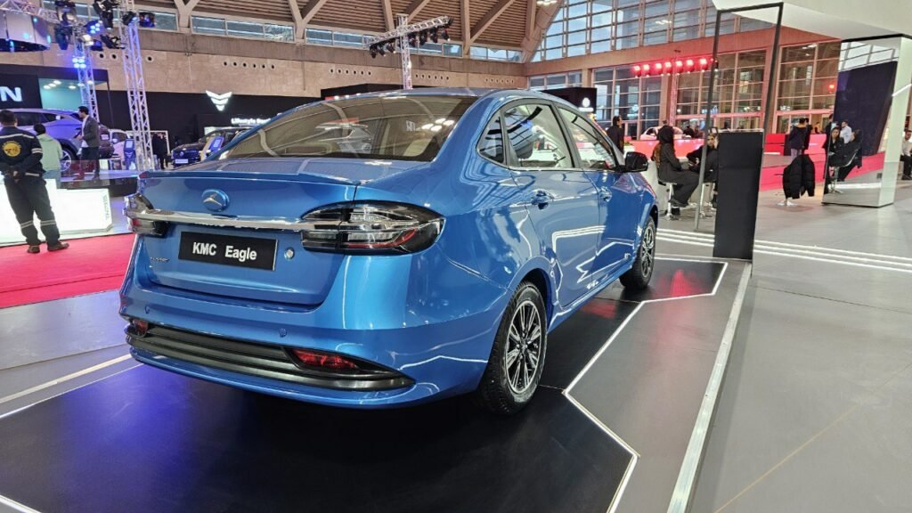 کی ام سی ایگل به نمایشگاه خودروی تهران 1402 آمد 4 کی ام سی ایگل
