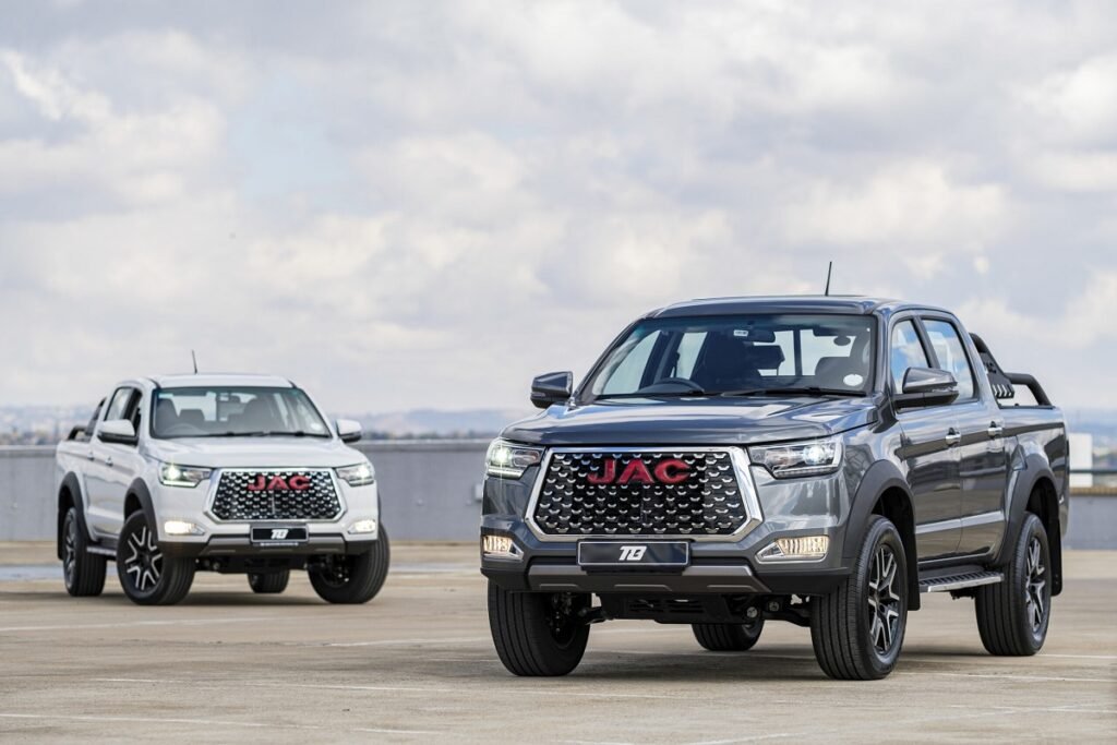 عرضه کی ام سی T8‌ در بورس کالا