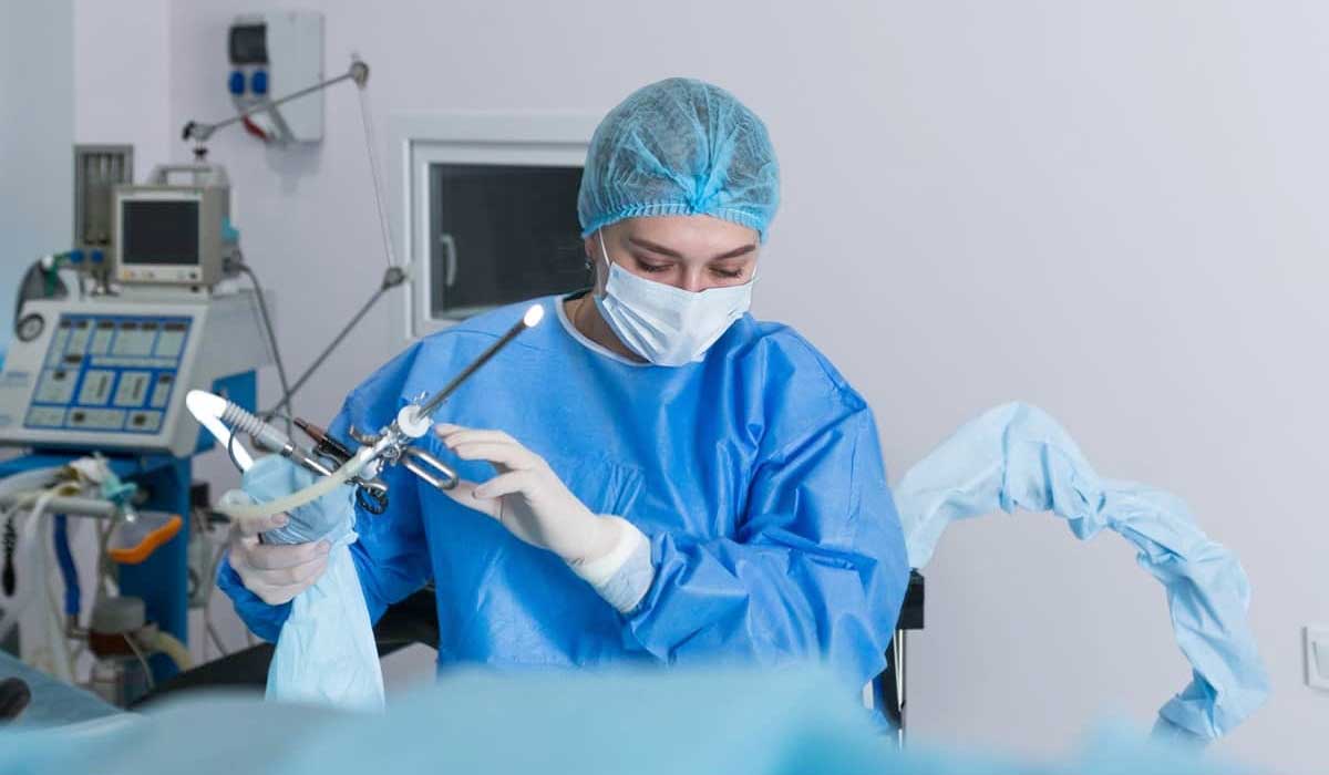 دکتر گوارش کیست