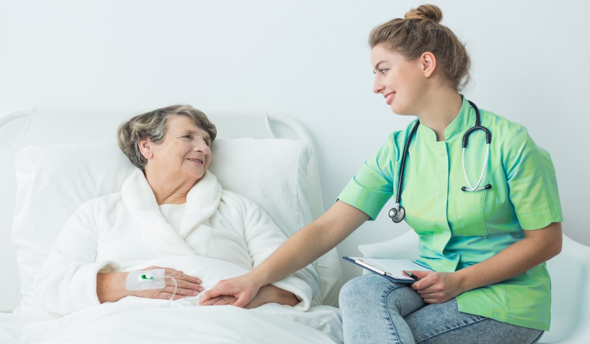 تخصص پزشکی خانواده چیست و دکتر پزشک خانواده کیست؟_رنگو 18 وظایف متخصص پزشکی خانواده