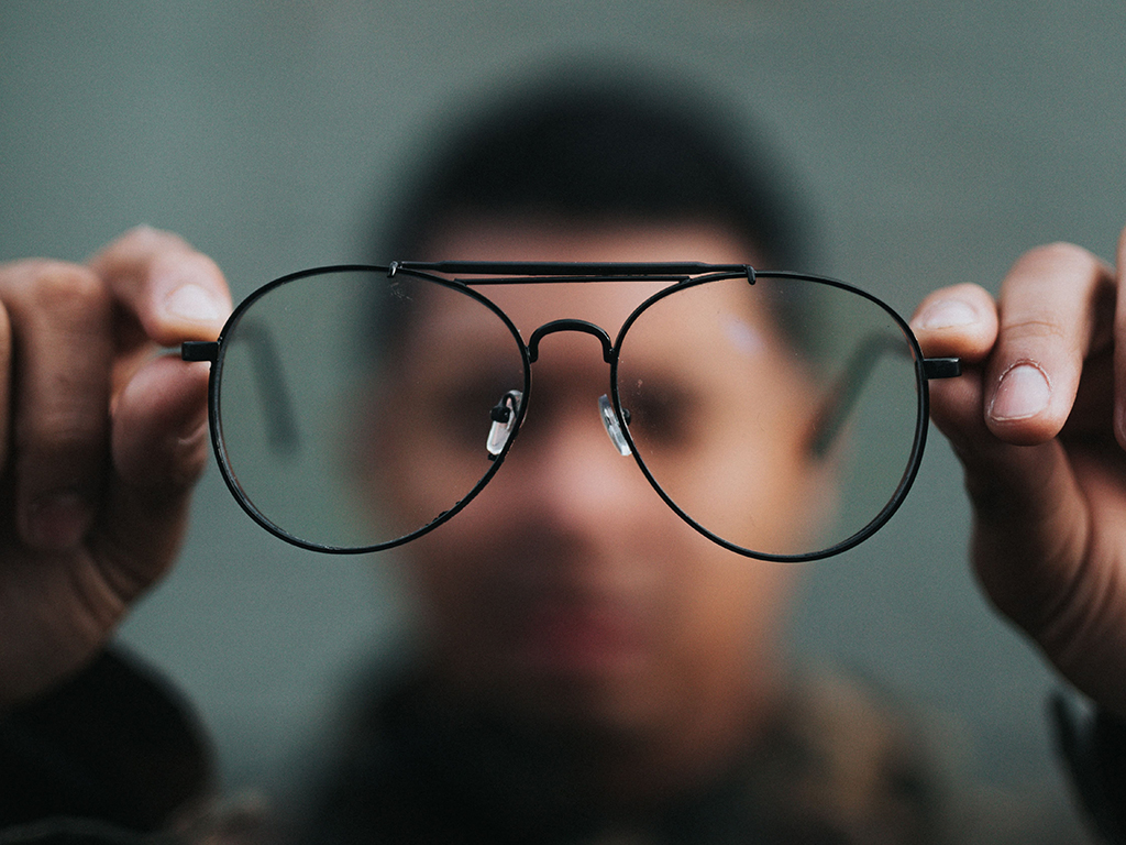 عوامل تاری دید 