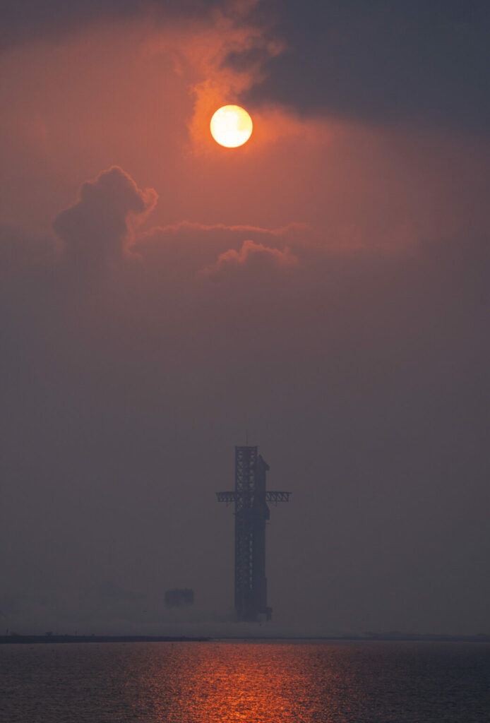 تصاویر شگفت‌آور چهارمین پرتاب آزمایشی استارشیپ اسپیس ایکس + ویدیو