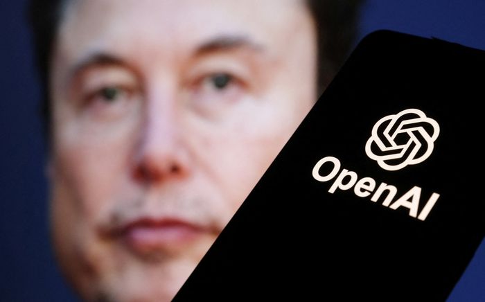 واکنش OpenAI به اظهارات ایلان ماسک در مورد امنیت چتبات این شرکت در آیفون