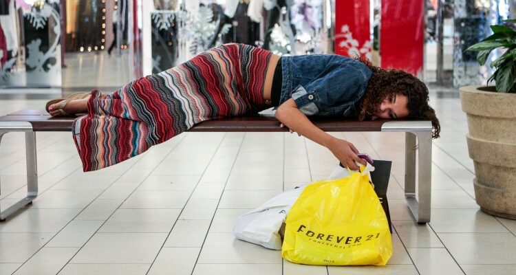 1722678751 130 مصرف جبرانی راهی پیچیده برای ناکامی دادن تنهایی رنگو