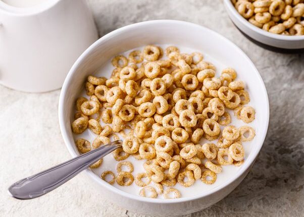 ۱۵ ایده صبحانه برای افت وزن سالم + ۴ مسئله افت وزن ایمن_رنگو 45 1723543349 608 ۱۵ ایده صبحانه برای افت وزن سالم ۴ مسئله