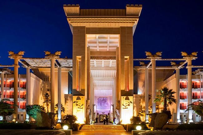 هتل مشهد اقتصادی یا لاکچری؟_رنگو 6 1732444987 811 هتل مشهد اقتصادی یا لاکچری؟ رنگو