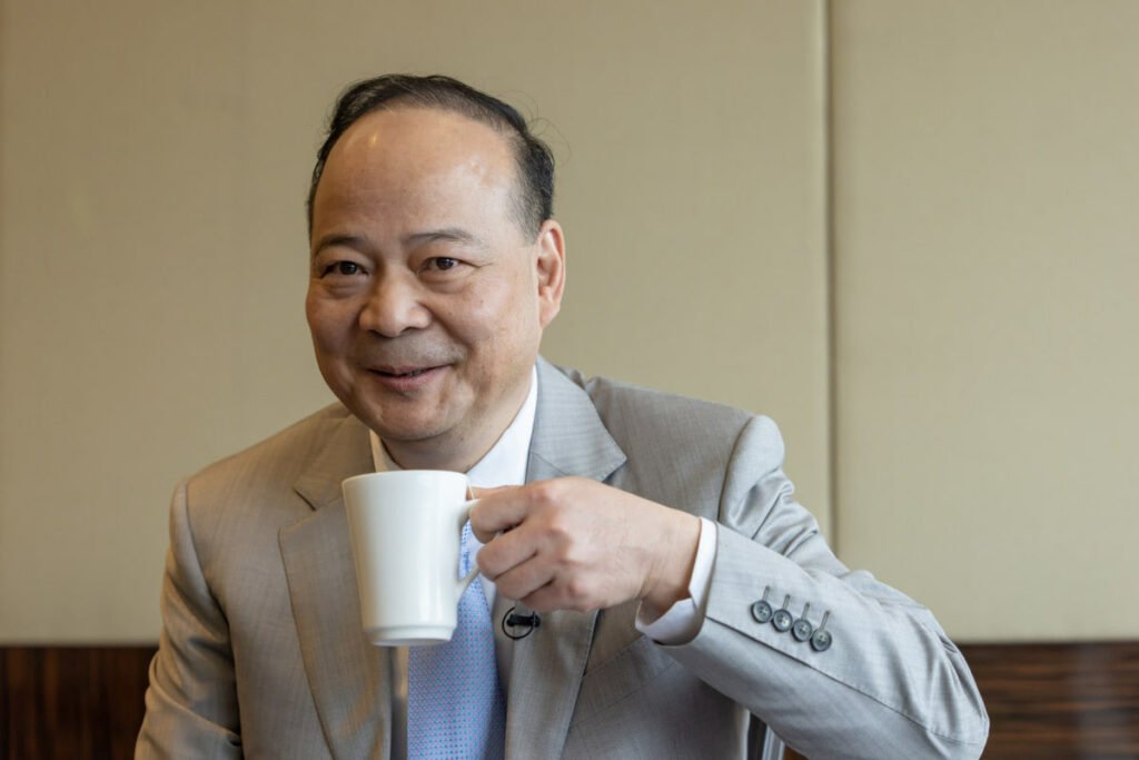 ایلان ماسک در توسعه باتری خودروهای برقی شکست می‌خورد