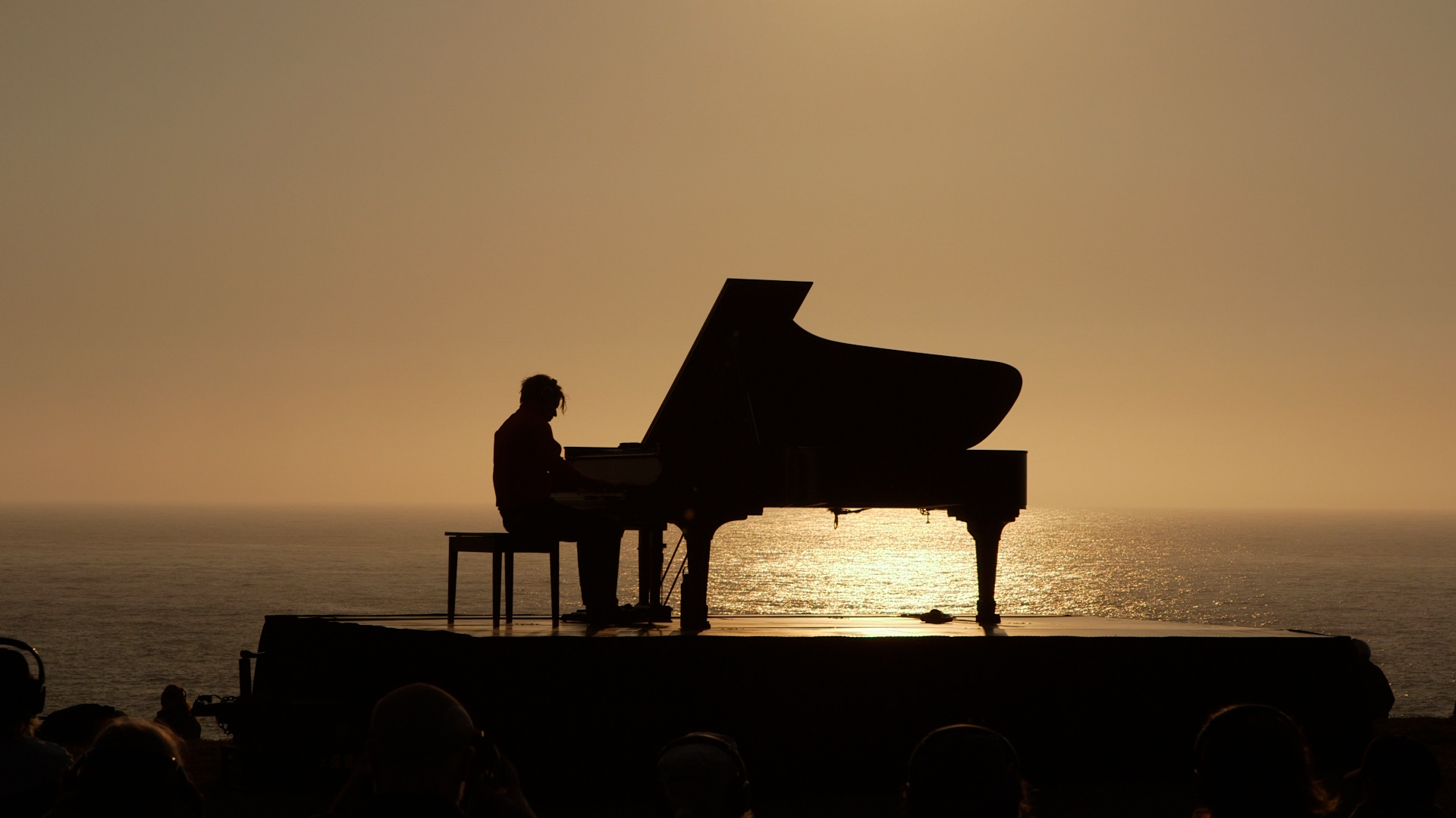 ۴۷ کاری که هر مرد باید حداقل یک بار انجام دهد_رنگو 48 1733891789 61 ۴۷ کاری که هر مرد باید حداقل یک بار انجام