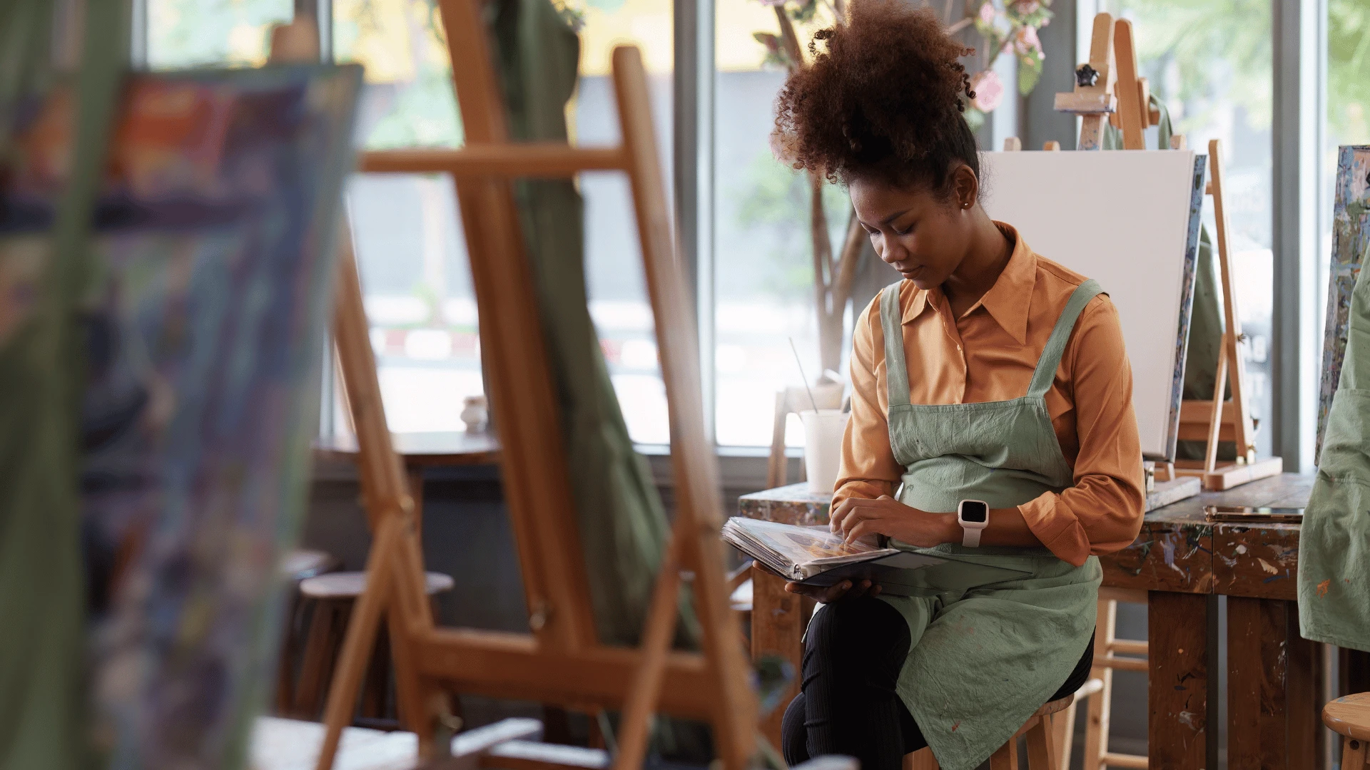 ۱۷ عادت شگفت آدم های فوق العاده باهوش_رنگو 38 1734411606 535 ۱۷ عادت شگفت آدم های فوق العاده باهوش رنگو.webp