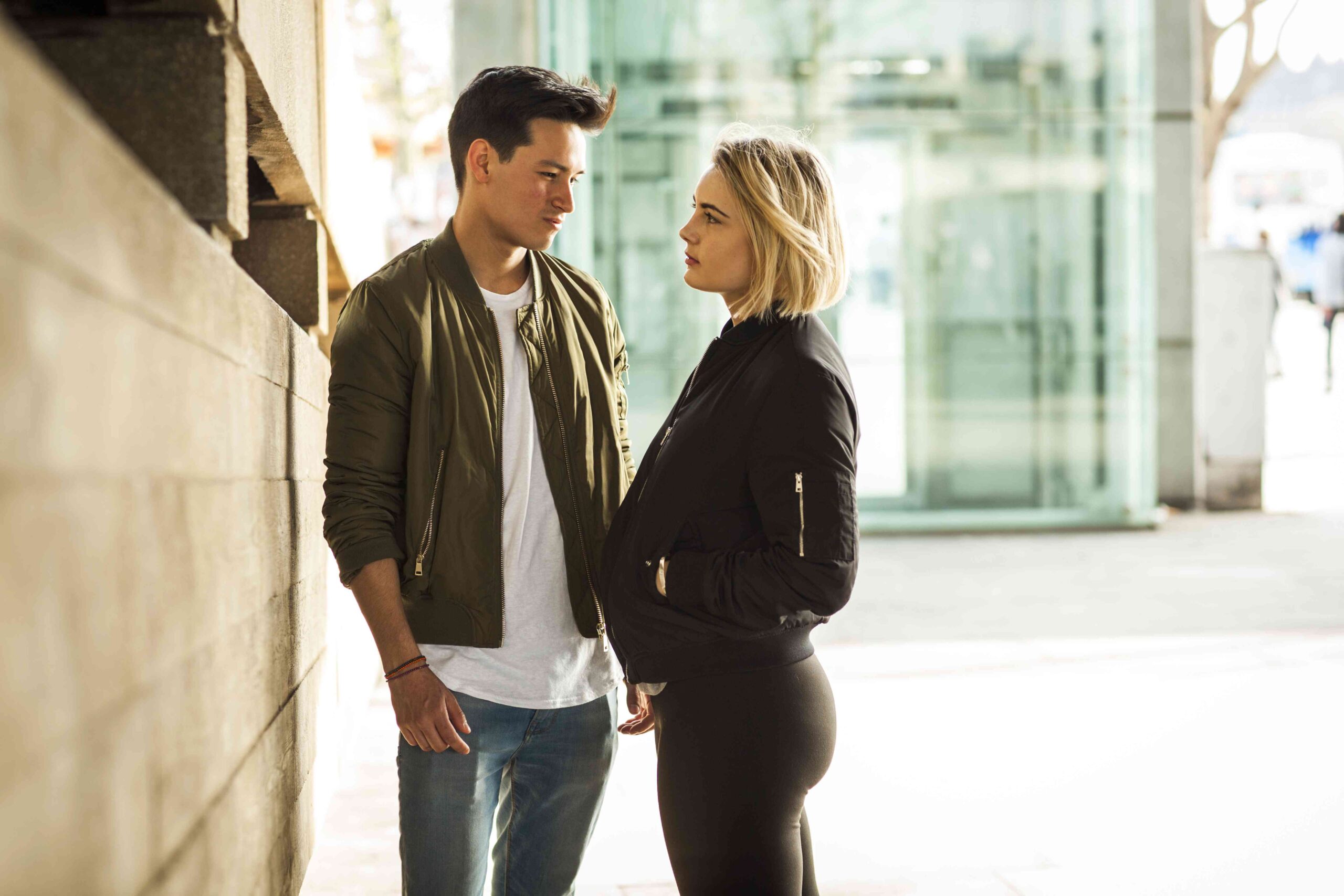 حرکت با افراد دروغگو؛ ۵ مسئله برای هنگامی که مچ یک دروغگو را گرفتید_رنگو 20 1734498246 573 حرکت با افراد دروغگو؛ ۵ مسئله برای هنگامی که مچ