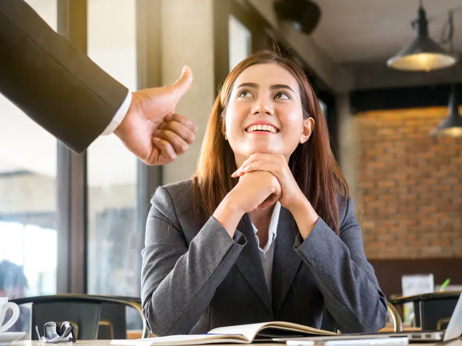 جواب به ابراز علاقه در موقعیت‌های گوناگون؛ از ابراز علاقه.webp