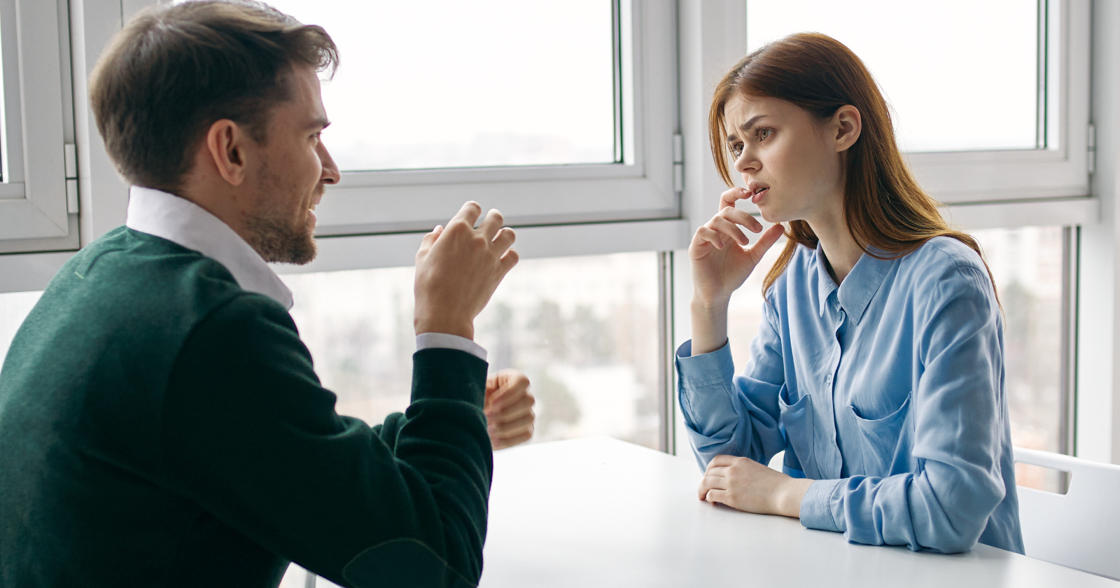 حرکت با افراد دروغگو؛ ۵ مسئله برای هنگامی که مچ یک دروغگو را گرفتید_رنگو 21 حرکت با افراد دروغگو؛ ۵ مسئله برای هنگامی که مچ.webp