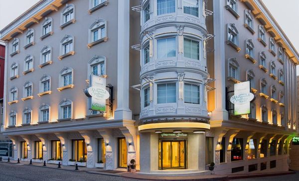 در کدام مناطق استانبول، بهتر است هتل نگیرید؟_رنگو 9 1737909509 103 در کدام مناطق استانبول، بهتر است هتل نگیرید؟ رنگو