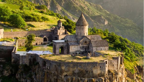 1738342057 783 برای اولین سفر خارجی کدام مقصد را انتخاب کنیم؟ رنگو