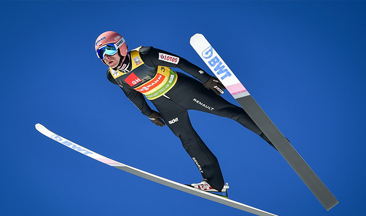 گران ترین ورزش های جهان؛ ۱۱ ورزش لاکچری و پرهزینه اما جذاب_رنگو 30 اسکی پرش - گران ترین ورزش های جهان