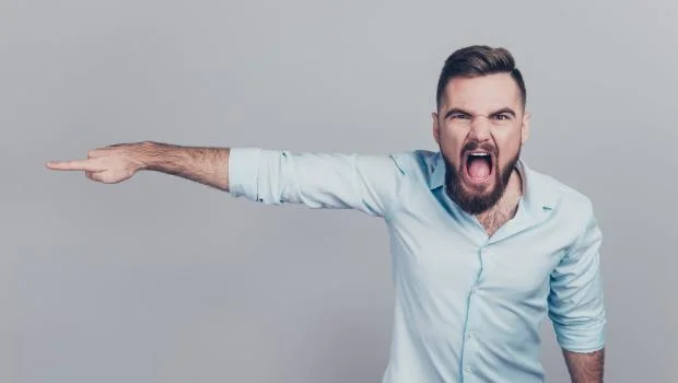 ۵ ویژگی مدیران غیرحرفه‌ای - چطور