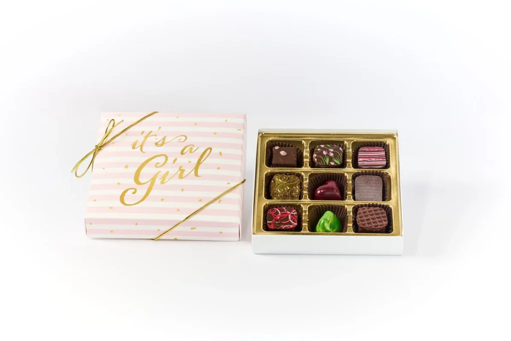 1746042074 63 ۳۰ ایده کادو روز دختر؛ از کادوهای خاص تا هدیه‌های.webp