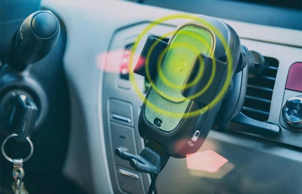 شارژر وایرلس خودرو