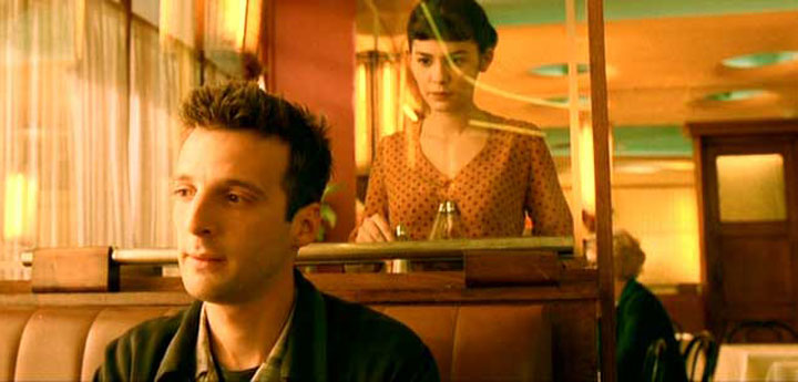 ۱۹ فیلم با نوشته اغاز مجدد و پیروزی بر ناامیدی؛ با این فیلمها به زندگی امیدوارتر میشوید_رنگو 50 سرنوشت شگفت انگیز آملی پولن