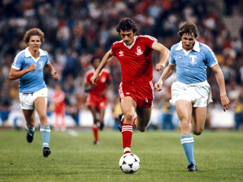 تحول دستمزد بازیکنان لیگ برتر انگلیس از ۱۸۸۵ تاکنون_رنگو 22 ترور فرانسیس