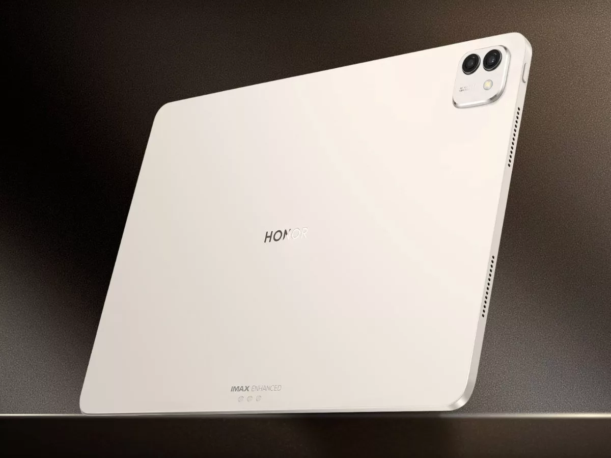 تصاویر و مشخصات کلیدی تبلت پرچمدار آنر مجیک‌پد 3 پرو افشا شد