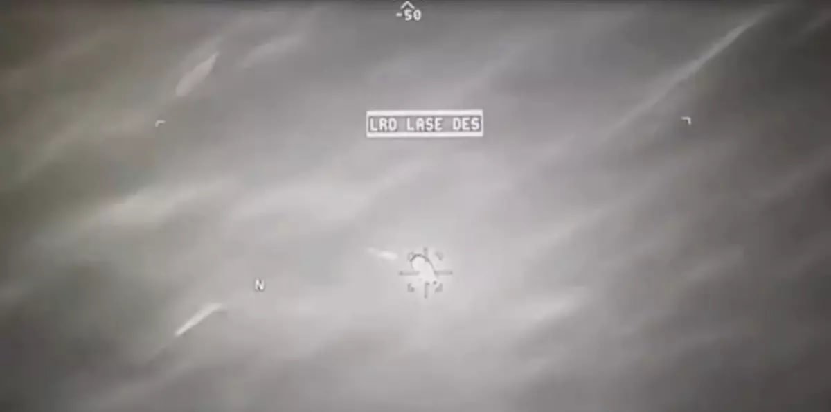 شلیک پهپاد آمریکایی به سمت یک جسم ناشناس پرنده