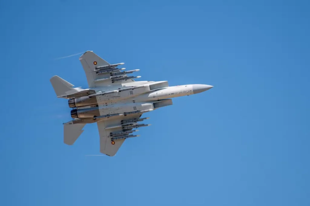 چه کشورهایی از آمریکا جنگنده میخرند؟_رنگو 4 جنگنده F-15 Eagle